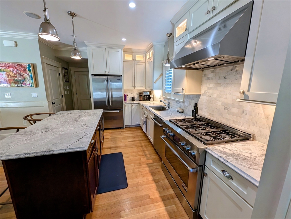 15 Florence St # 15