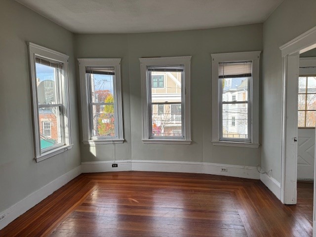 9 Curtis St