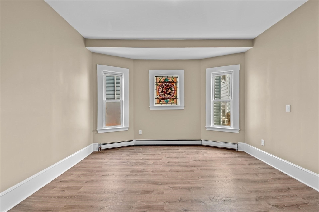 16-18 Bloomfield Street