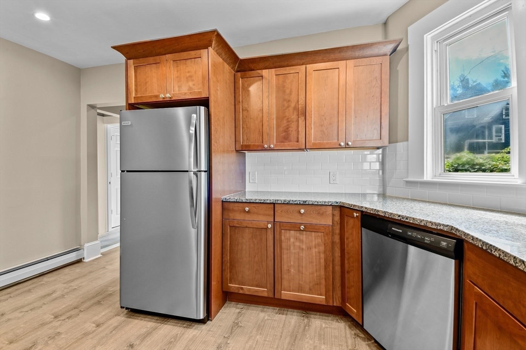 16-18 Bloomfield Street