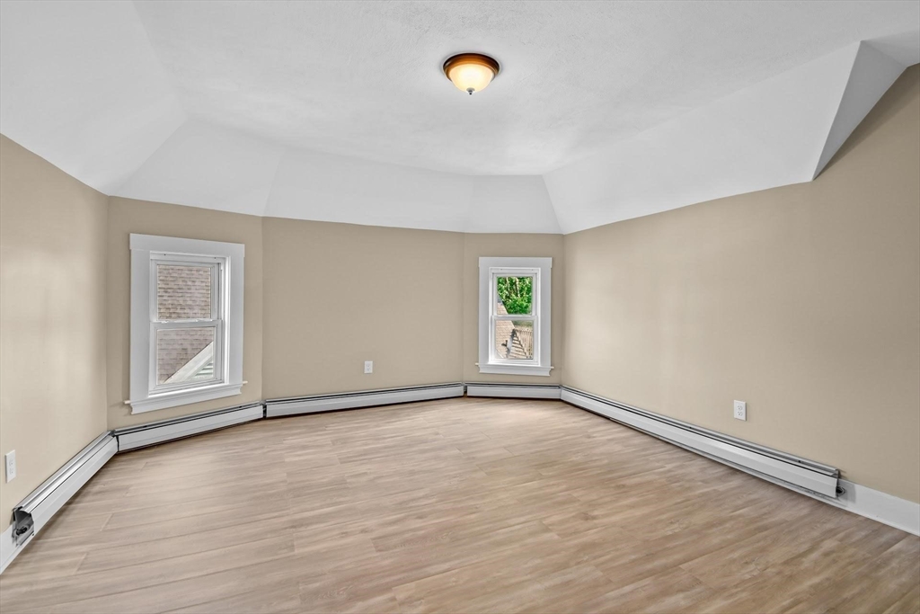 16-18 Bloomfield Street