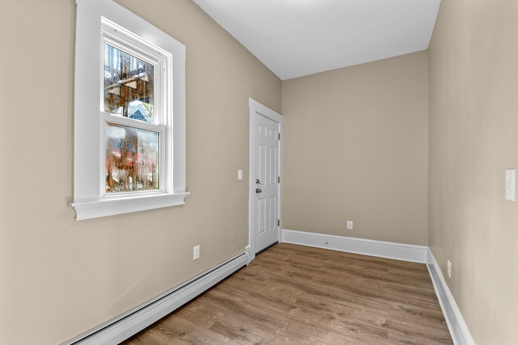 16-18 Bloomfield Street