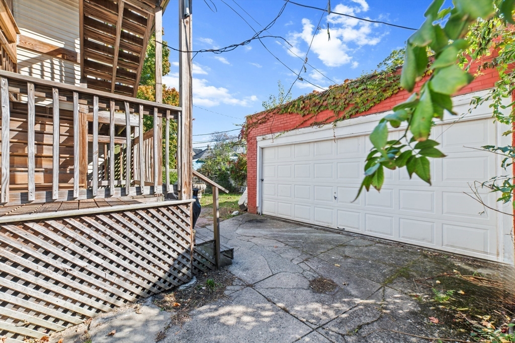 16-18 Bloomfield Street