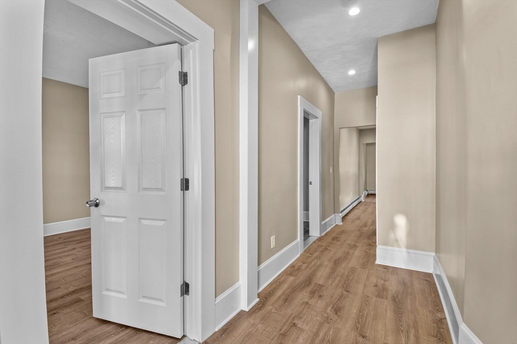 16-18 Bloomfield Street