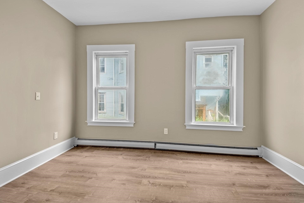 16-18 Bloomfield Street