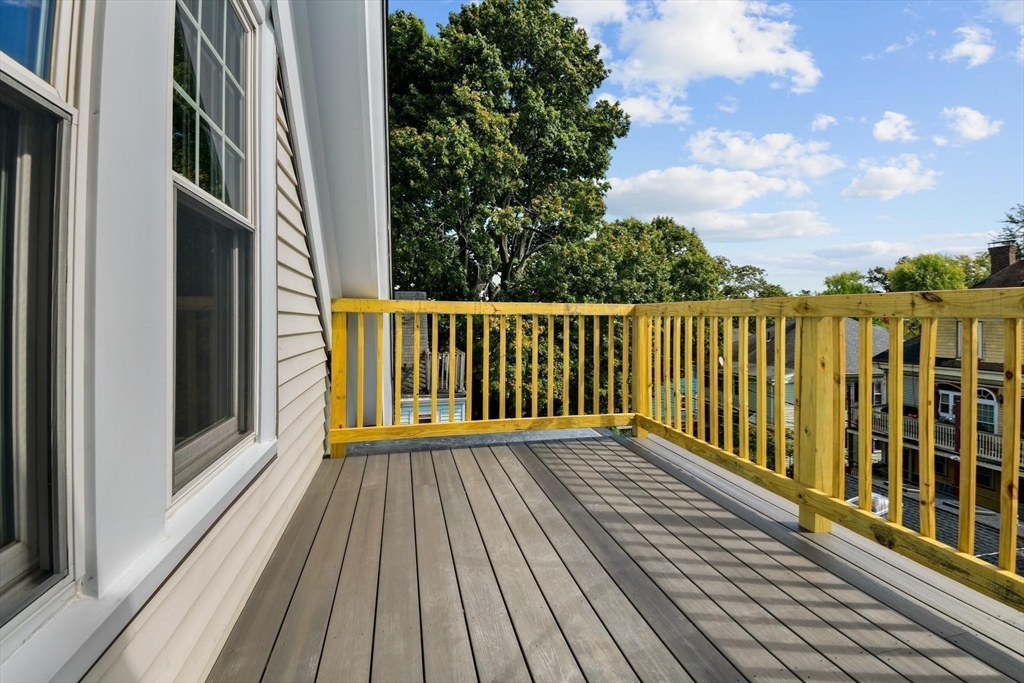 16-18 Bloomfield Street