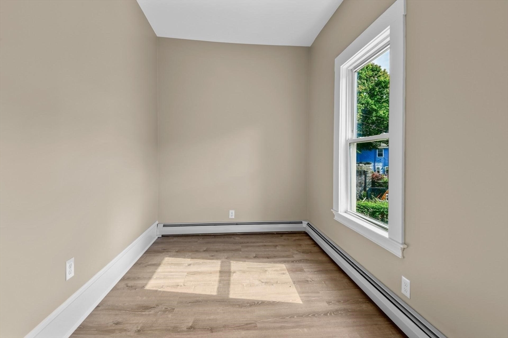 16-18 Bloomfield Street