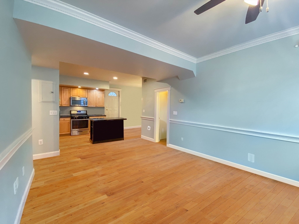 221 D St # 2
