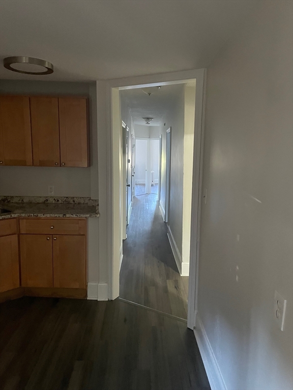 182 Walnut Ave # 3