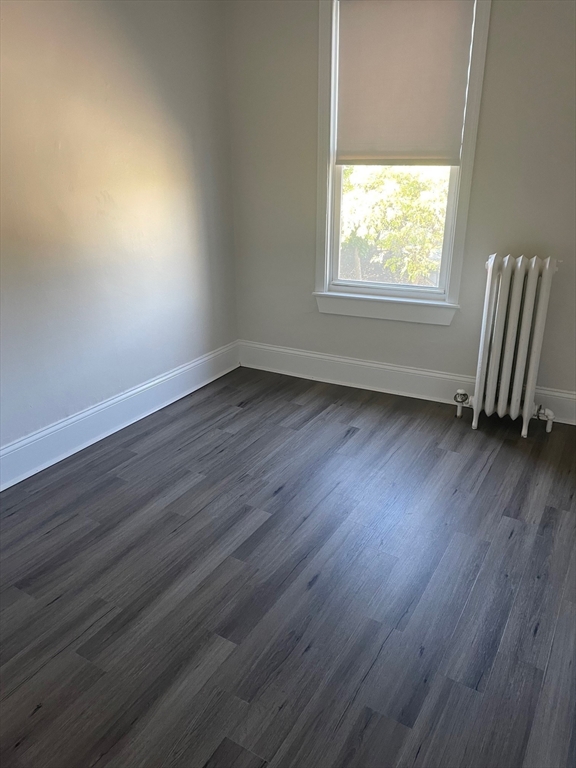 182 Walnut Ave # 3