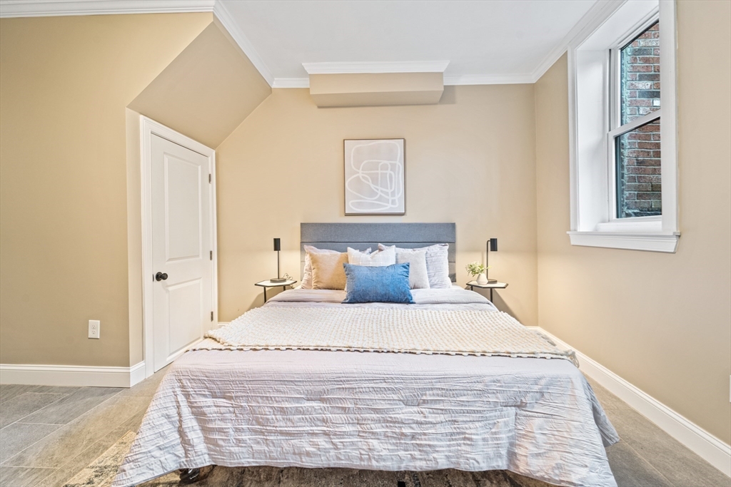 33 Beacon # 1