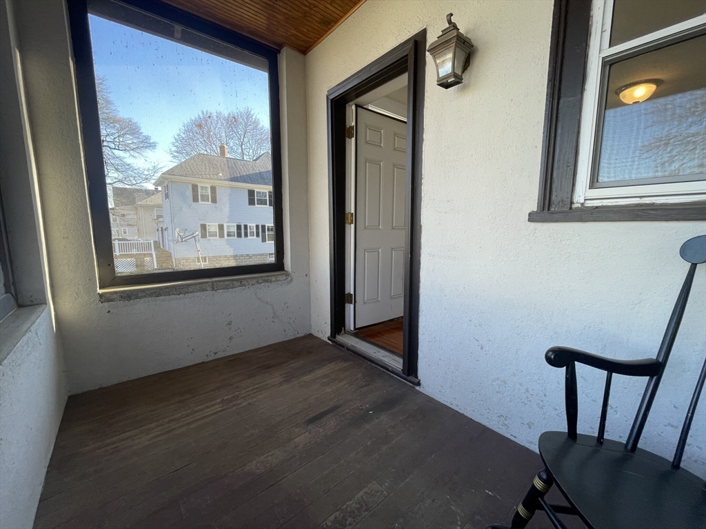 25 Florence Ave # 1