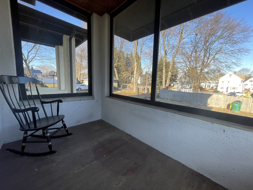 25 Florence Ave # 1