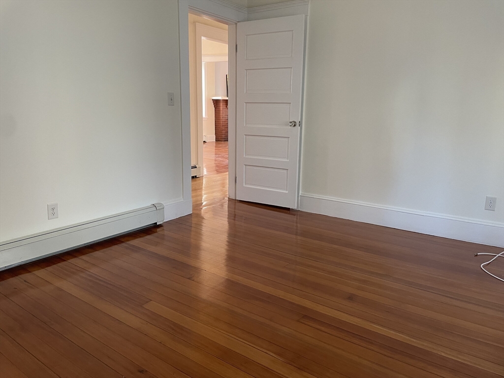 25 Florence Ave # 1