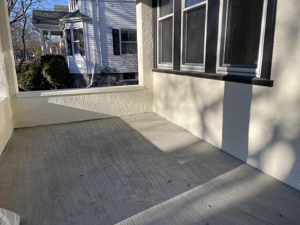 25 Florence Ave # 1