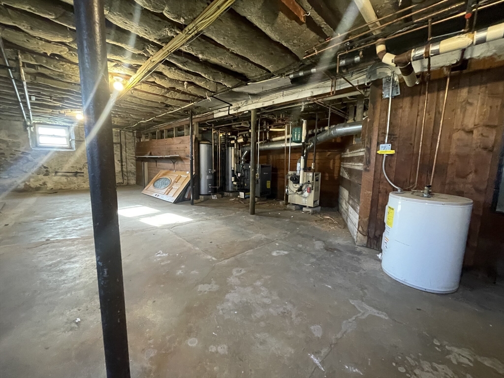 25 Florence Ave # 1