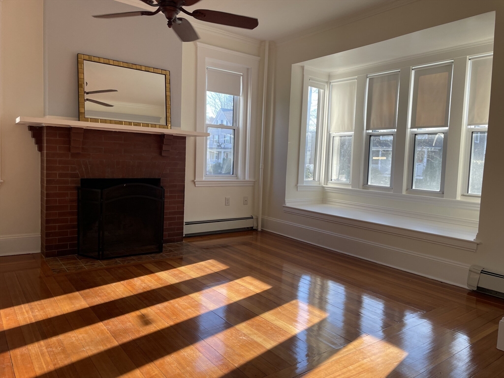 25 Florence Ave # 1