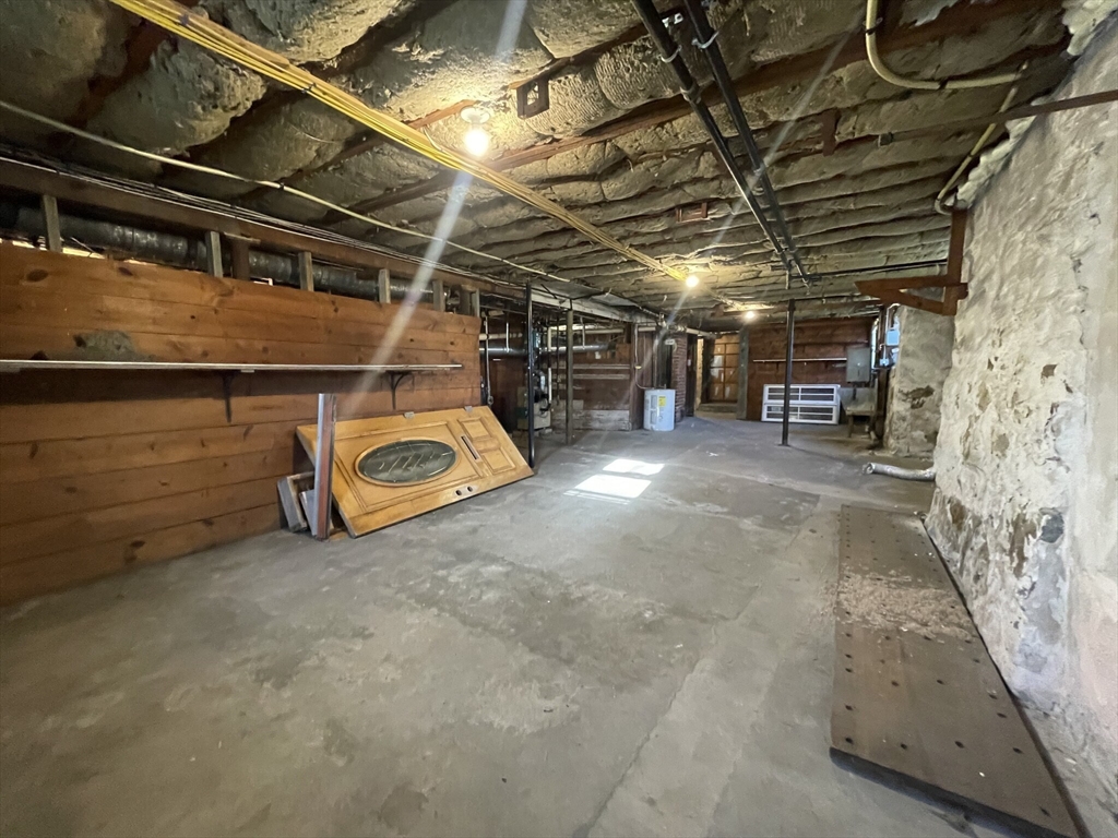 25 Florence Ave # 1