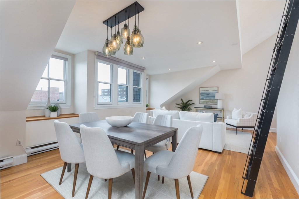 600 Massachusetts Ave # 4