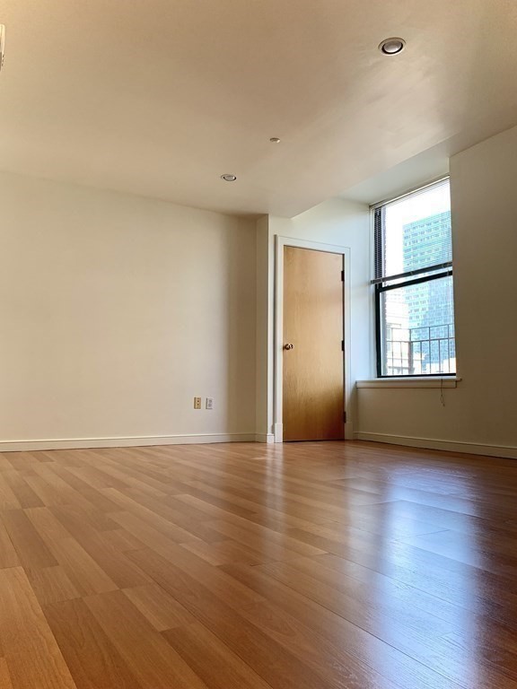 131 Tremont Street # 5G