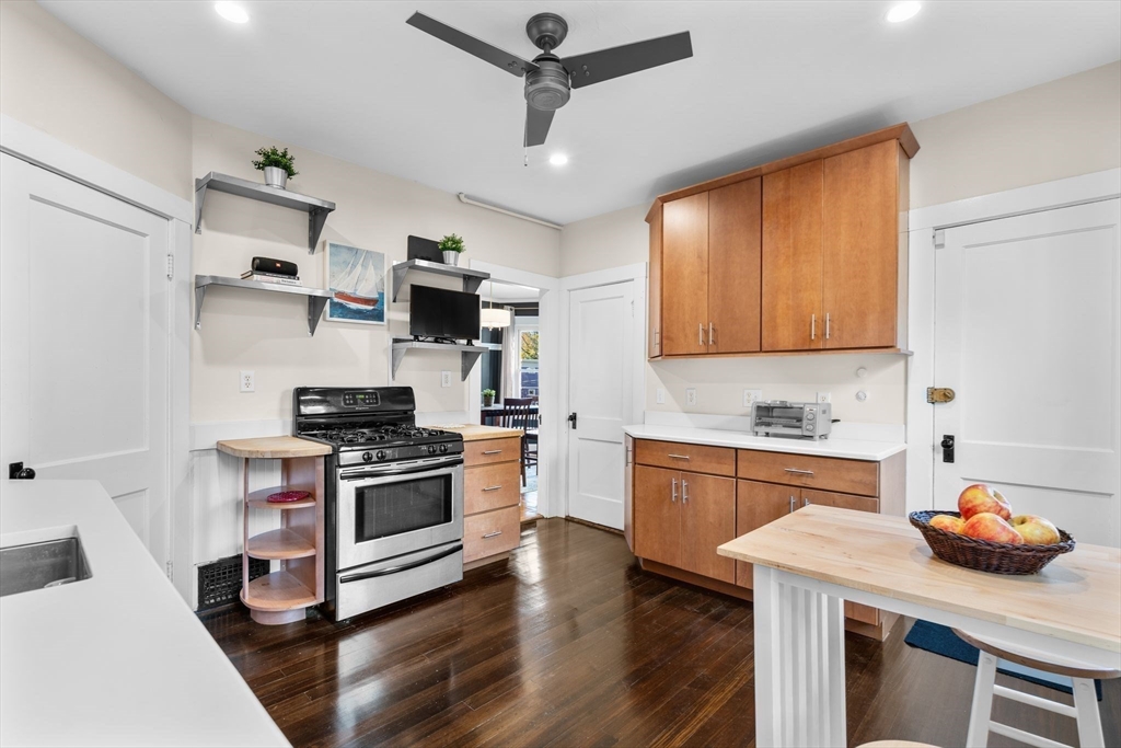 6 Glenside Ave # 2