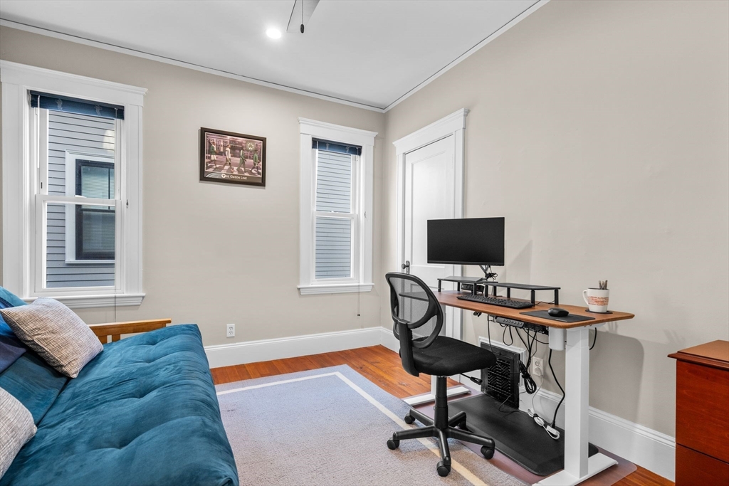 6 Glenside Ave # 2