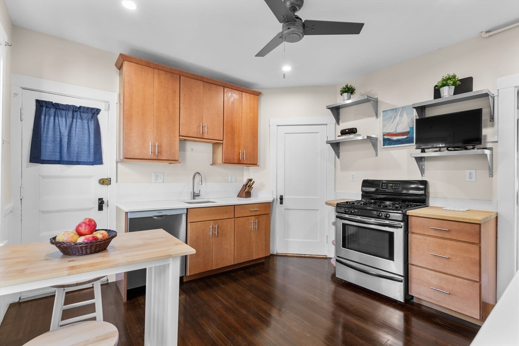 6 Glenside Ave # 2