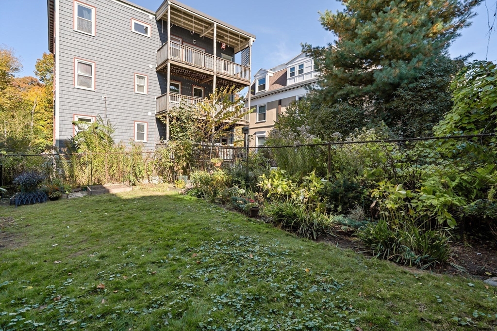 6 Glenside Ave # 2