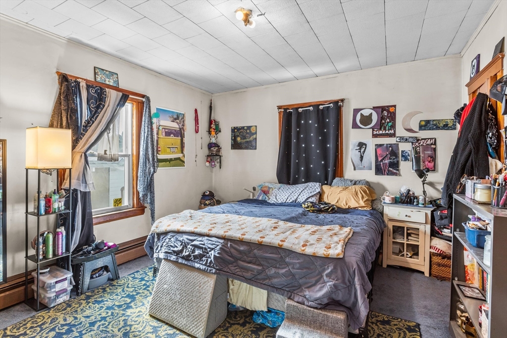 142-144 Winslow Ave