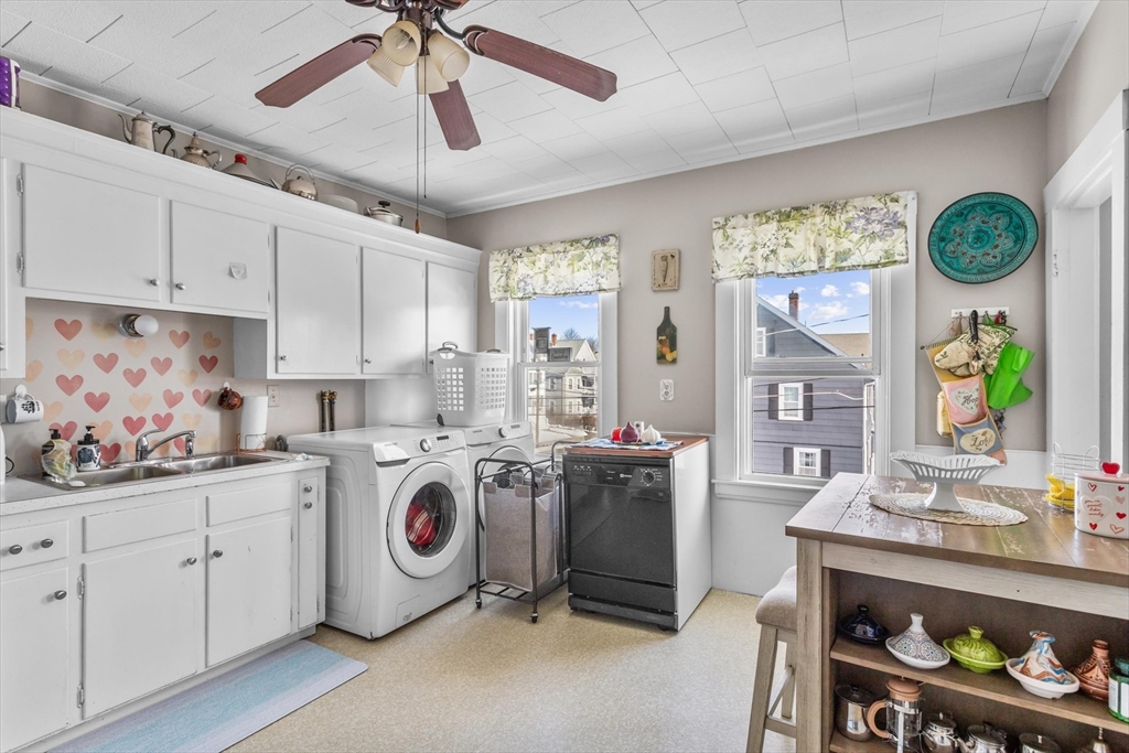 142-144 Winslow Ave