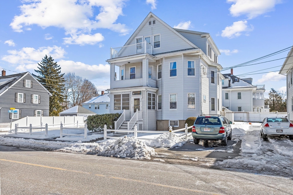 142-144 Winslow Ave