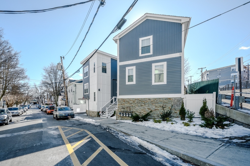 108 Gilman St # 1