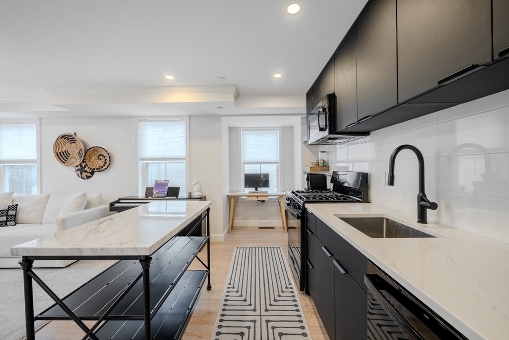 108 Gilman St # 1
