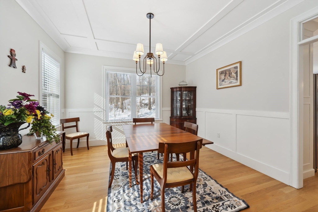 42 West Elm Street