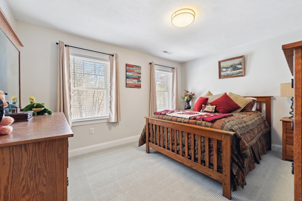 42 West Elm Street