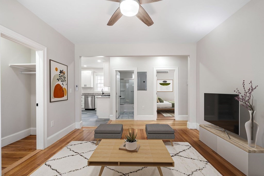 511 Geneva Avenue # 2