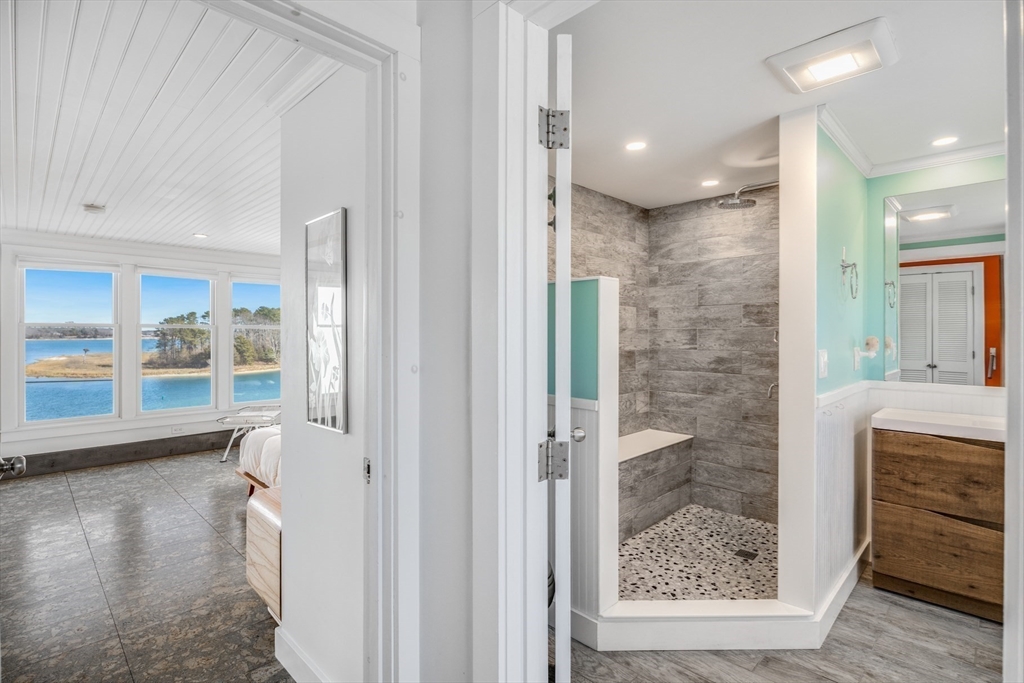 124 Ferry Road