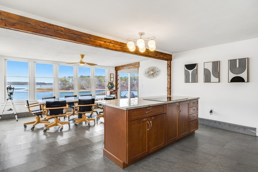 124 Ferry Road