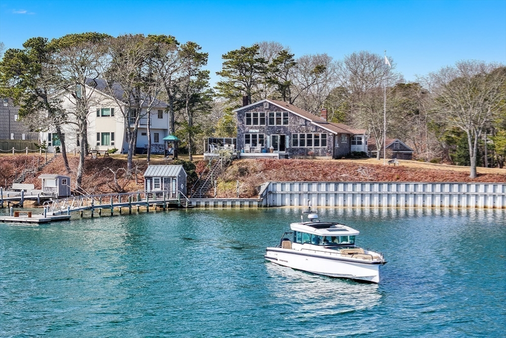 124 Ferry Road