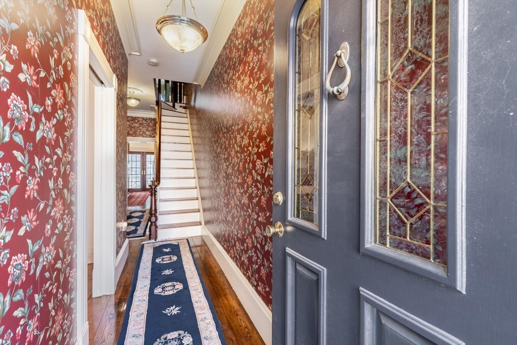 26 Upton St