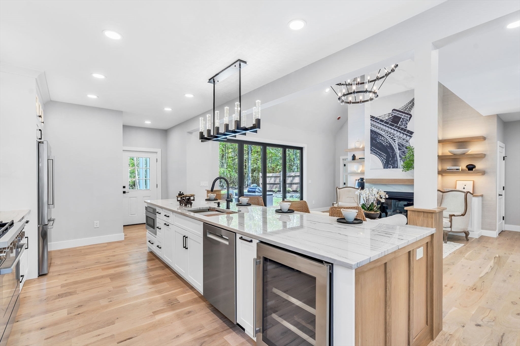 14 Robinson Dr # 2