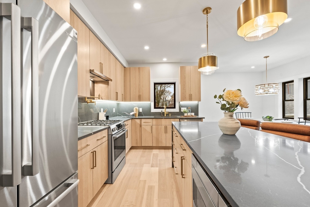 32 Bartlett Street # 1