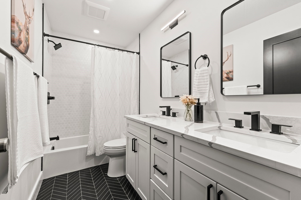 32 Bartlett Street # 1