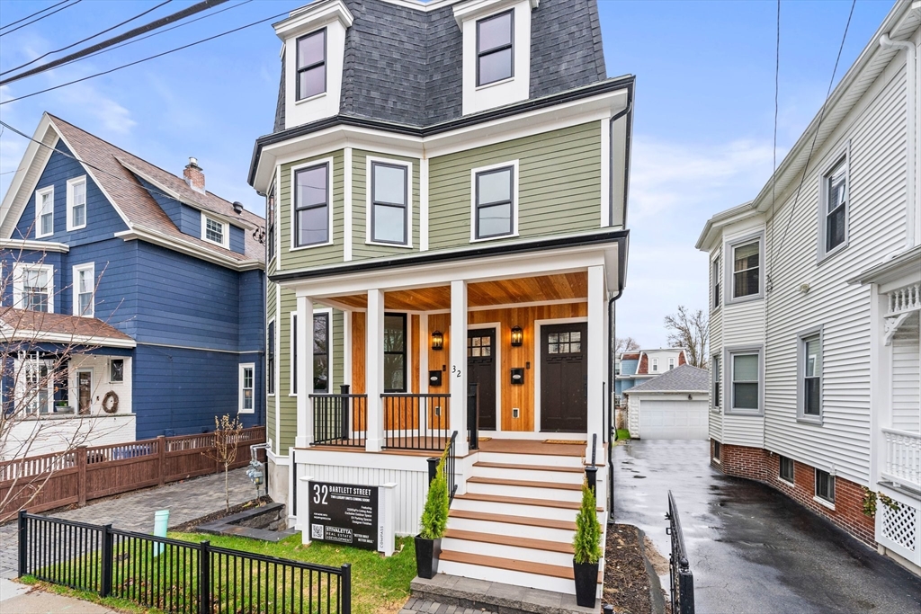 32 Bartlett Street # 1