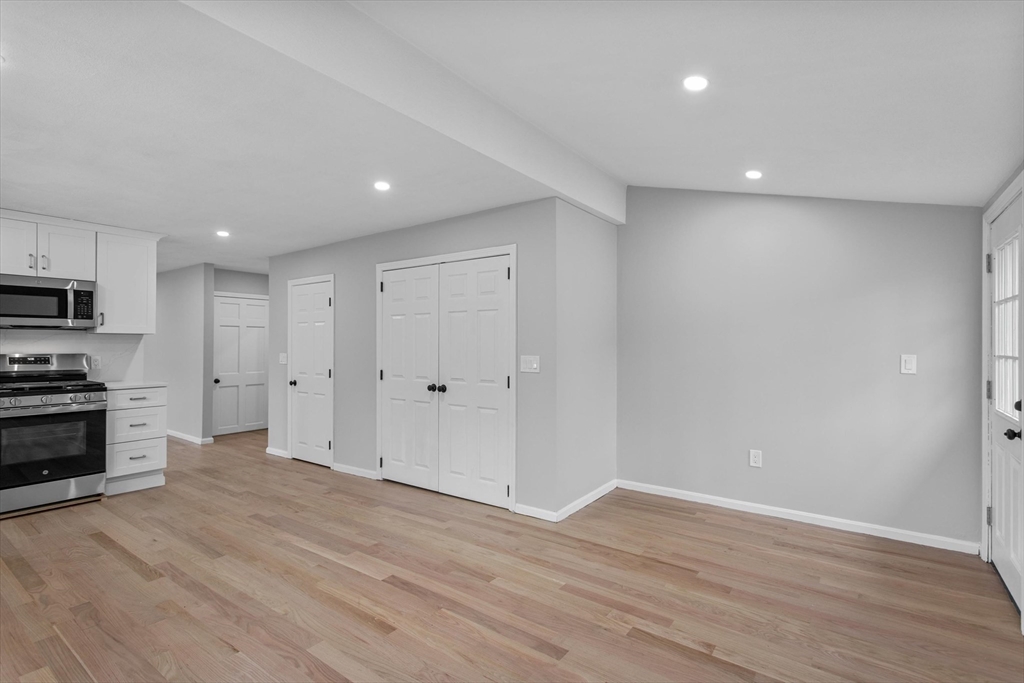 328 Bolivar St. # 2