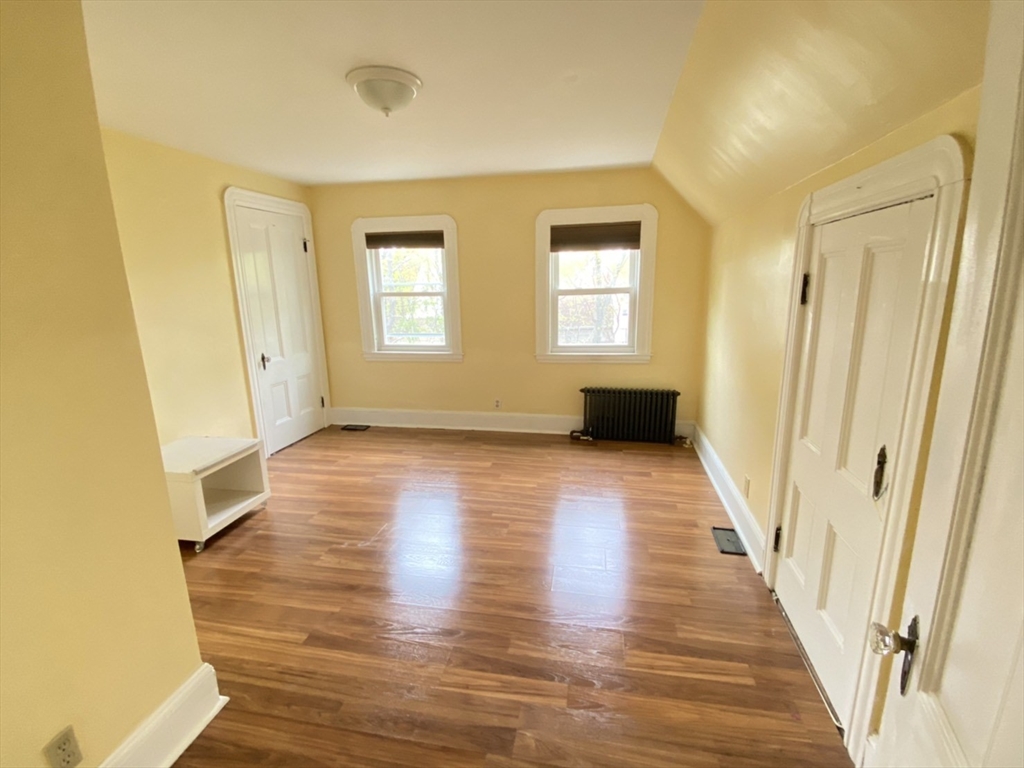 133 Mt Vernon St # 3