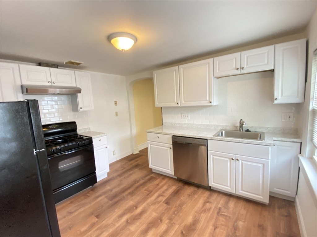 133 Mt Vernon St # 3