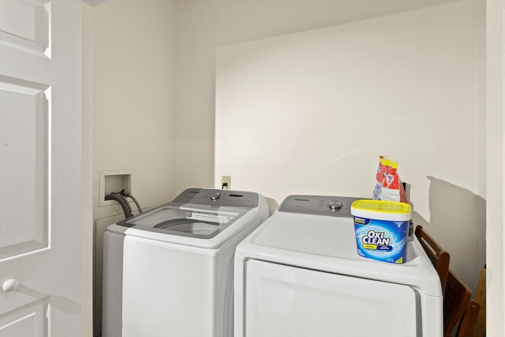 895 Hyde Park Ave # 2