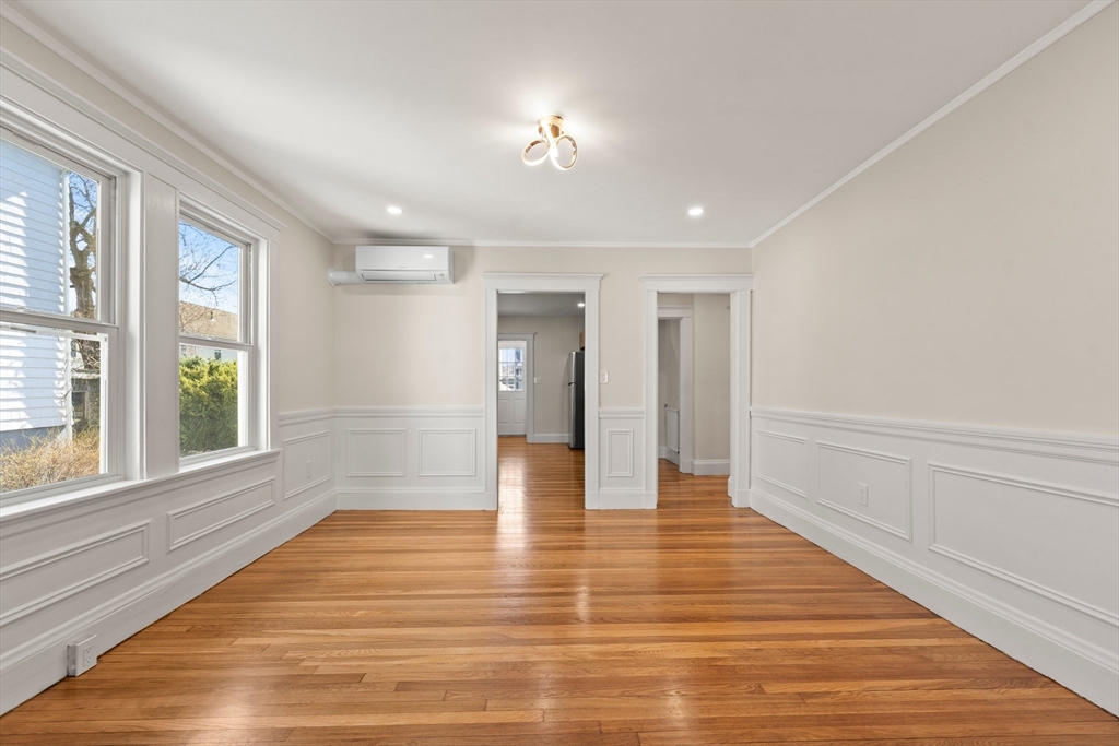 18-20 Holden Road # 18