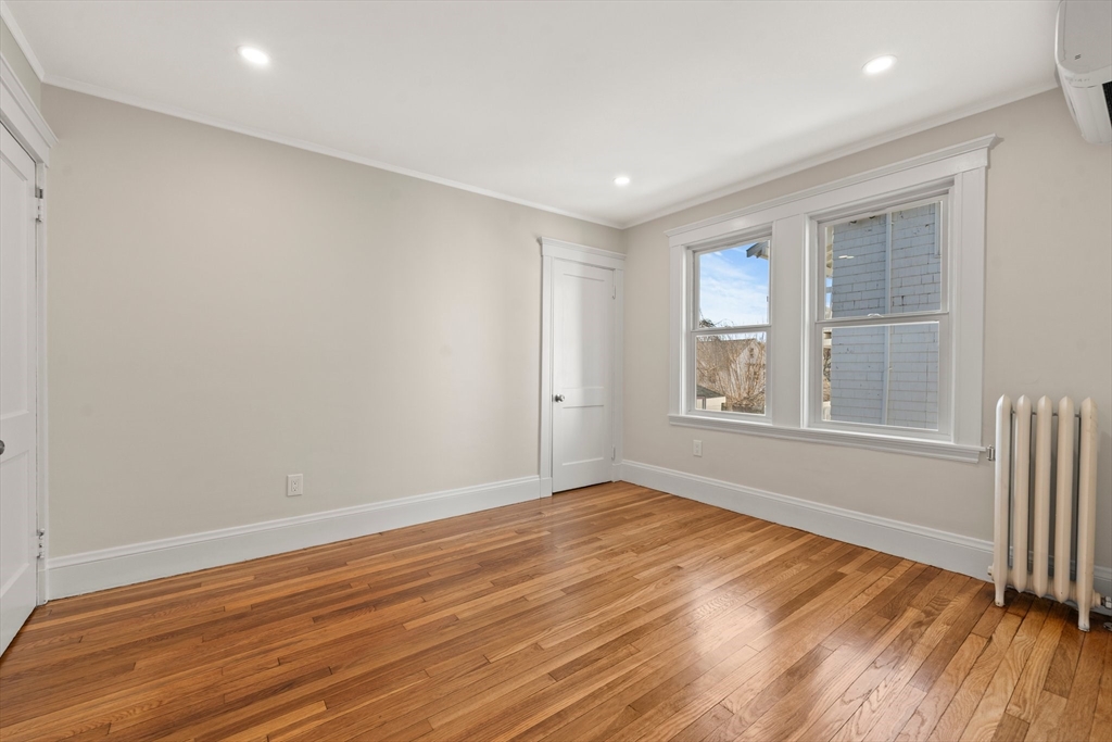 18-20 Holden Road # 18